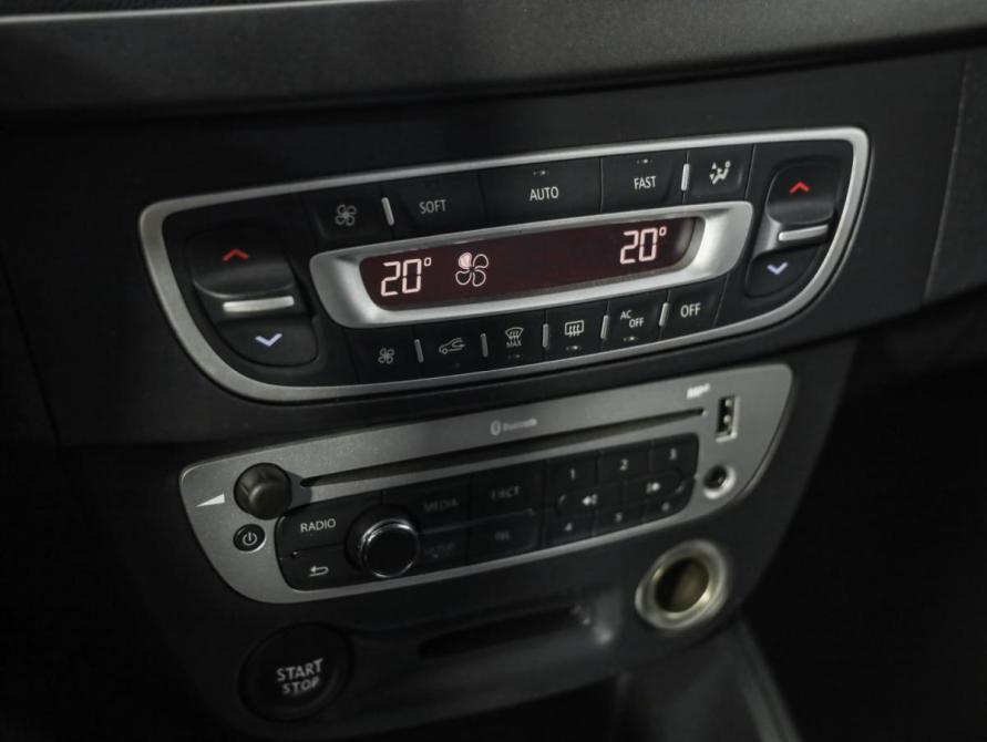 Renault Megane III Рестайлинг Санкт-Петербург  - изображение 15