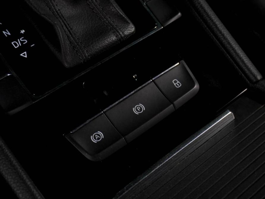 Skoda Superb III Воронеж  - изображение 23