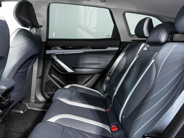Geely Atlas II с пробегом 2024 года, цена 2 830 000 рублей, 19571 км, внедорожник, Автокод Объявления