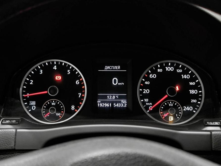 Volkswagen Tiguan I Рестайлинг Казань  - изображение 16