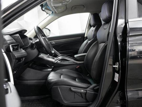 Geely Atlas Pro с пробегом 2022 года, цена 2 112 000 рублей, 18183 км, внедорожник, Автокод Объявления