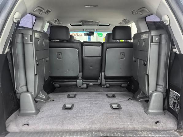 Toyota Land Cruiser 200 Series с пробегом 2010 года, цена 3 000 000 рублей, 219000 км, внедорожник, Автокод Объявления