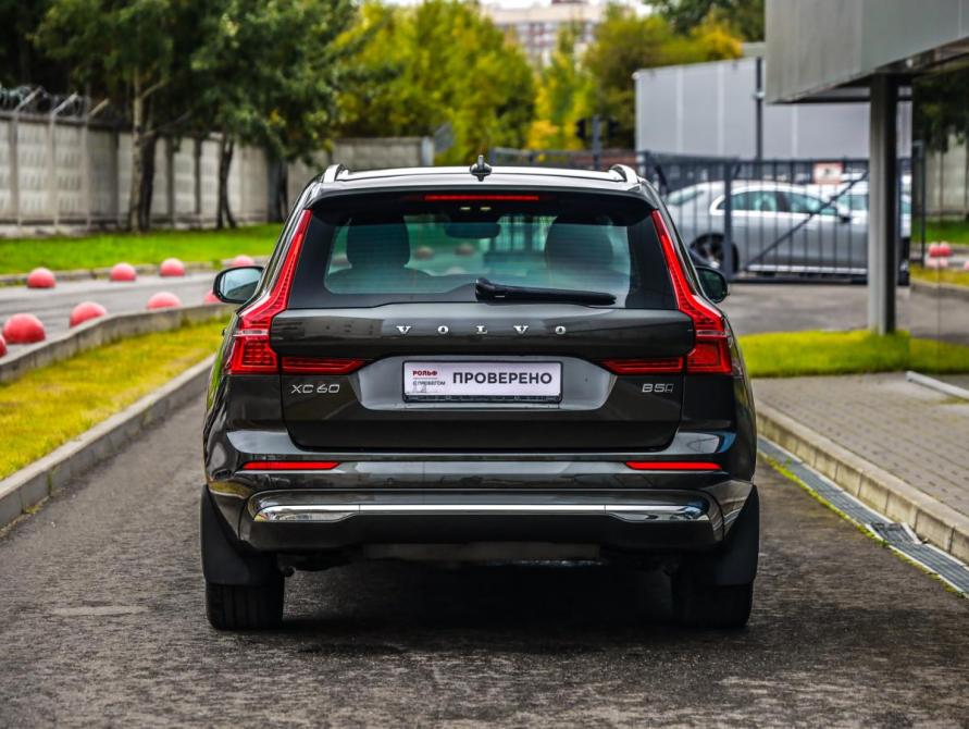 Volvo XC60 II Рестайлинг Санкт-Петербург  - изображение 7