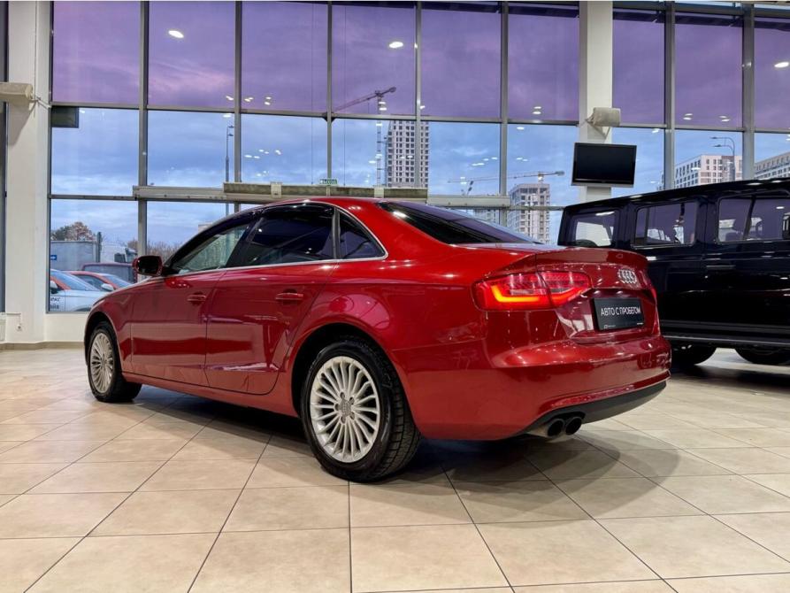 Audi A4 IV (B8) Рестайлинг Москва  - изображение 4