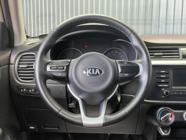 Kia Rio IV с пробегом 2018 года, цена 1 437 000 рублей, 87224 км, хэтчбек, Автокод Объявления