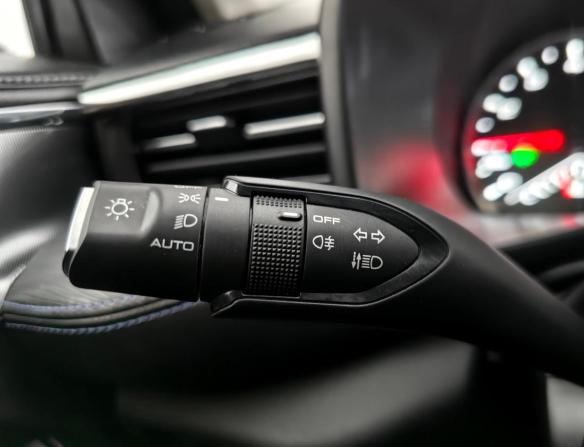 Haval Jolion I Рестайлинг с пробегом 2024 года, цена 1 545 000 рублей, 121053 км, внедорожник, Автокод Объявления