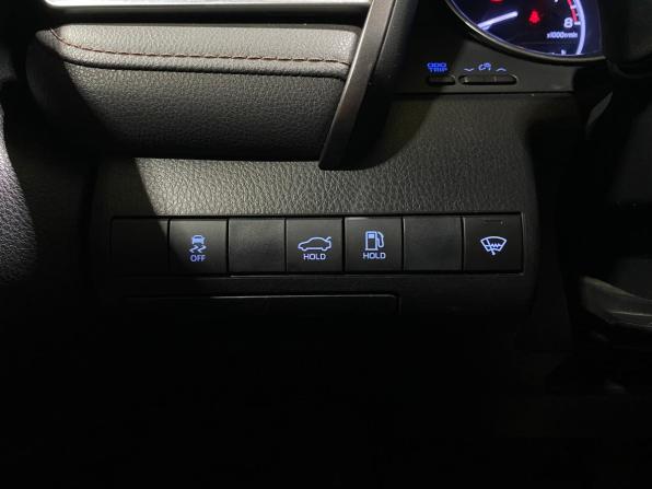 Toyota Camry VIII (XV70) с пробегом 2020 года, цена 2 990 000 рублей, 87764 км, седан, Автокод Объявления