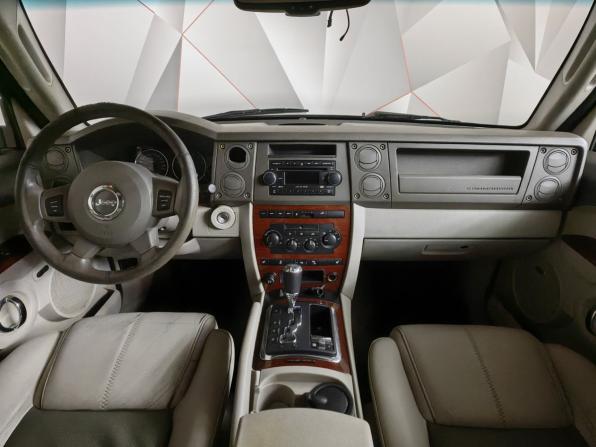 Jeep Commander с пробегом 2007 года, цена 647 000 рублей, 562772 км, внедорожник, Автокод Объявления