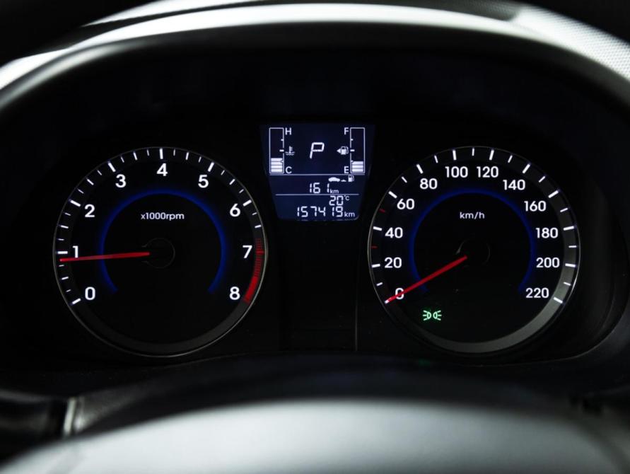 Hyundai Solaris I Рестайлинг Санкт-Петербург  - изображение 13