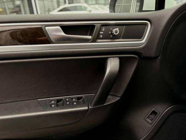 Volkswagen Touareg II с пробегом 2013 года, цена 2 189 900 рублей, 152693 км, внедорожник, Автокод Объявления