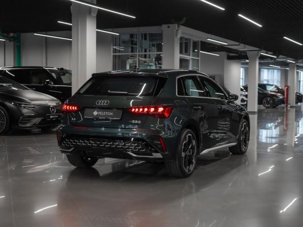 Audi A3 IV (8Y) Рестайлинг с пробегом 2025 года, цена 4 050 000 рублей, 11 км, хэтчбек, Автокод Объявления
