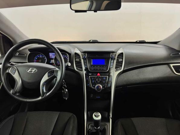 Hyundai i30 II с пробегом 2012 года, цена 620 000 рублей, 204489 км, хэтчбек, Автокод Объявления