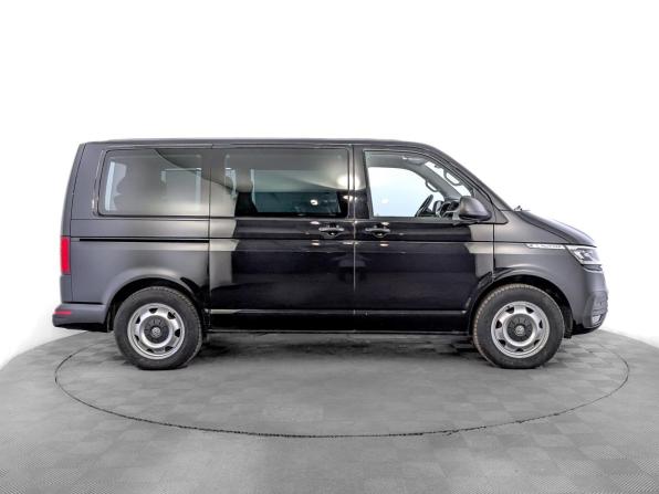 Volkswagen Multivan T6 Рестайлинг с пробегом 2021 года, цена 5 350 000 рублей, 94113 км, минивэн, Автокод Объявления