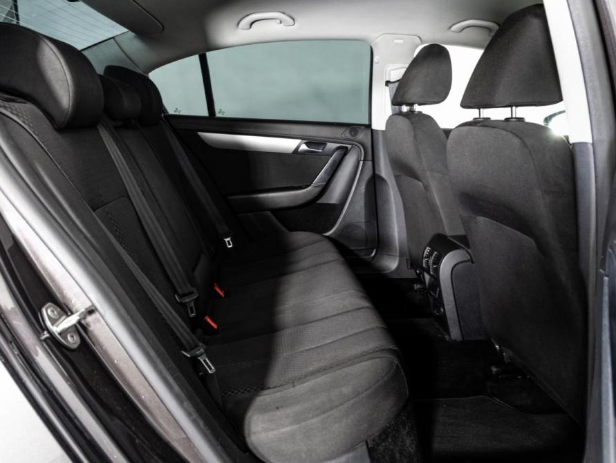 Volkswagen Passat B7 Санкт-Петербург  - изображение 18