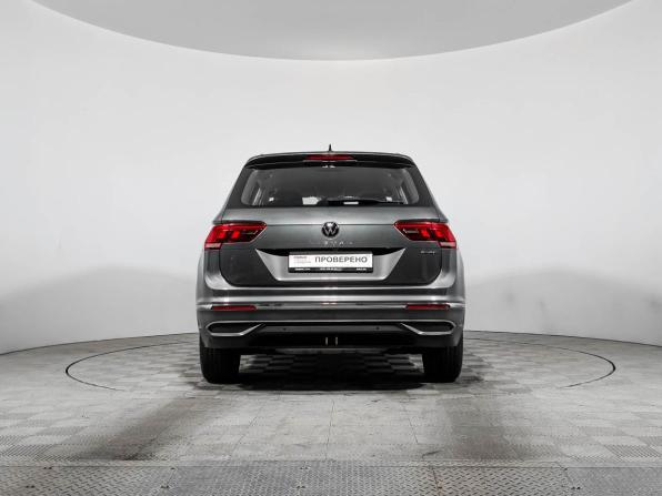 Volkswagen Tiguan II Рестайлинг с пробегом 2021 года, цена 2 560 000 рублей, 118551 км, внедорожник, Автокод Объявления