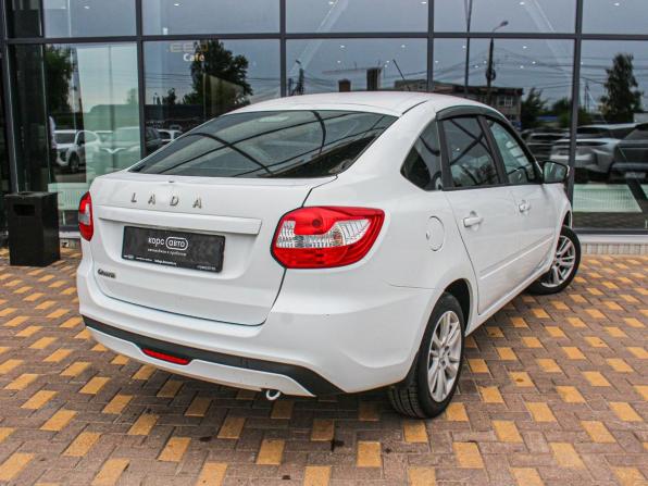 Lada (ВАЗ) Granta I Рестайлинг с пробегом 2022 года, цена 710 000 рублей, 47928 км, лифтбек, Автокод Объявления
