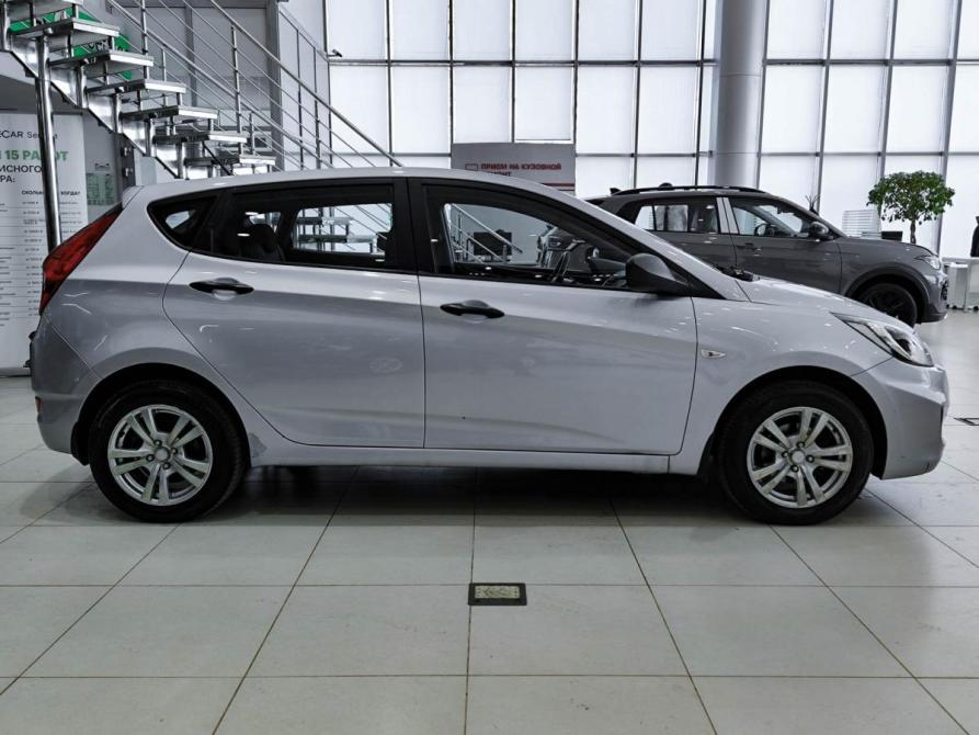 Hyundai Solaris I Казань  - изображение 5