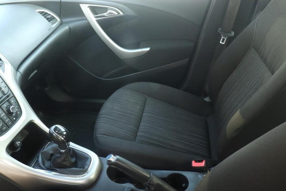 Opel Astra J Казань  - изображение 16