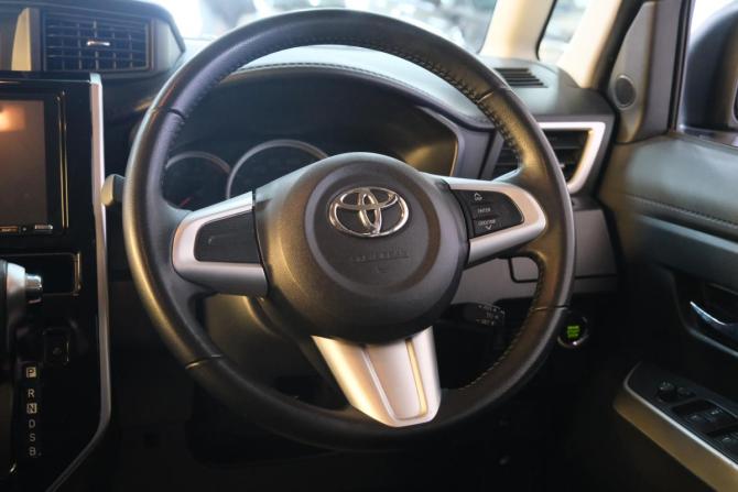 Toyota Tank I с пробегом 2019 года, цена 1 259 000 рублей, 94144 км, микровэн, Автокод Объявления