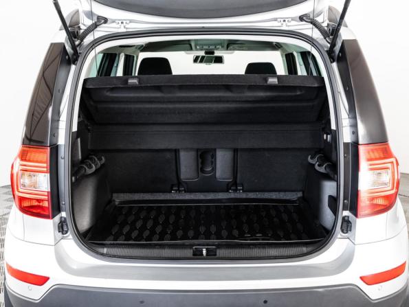 Skoda Yeti I Рестайлинг с пробегом 2015 года, цена 1 499 000 рублей, 53527 км, внедорожник, Автокод Объявления