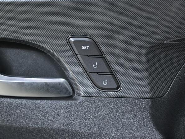Hyundai Santa Fe IV Рестайлинг с пробегом 2021 года, цена 3 990 000 рублей, 24420 км, внедорожник, Автокод Объявления