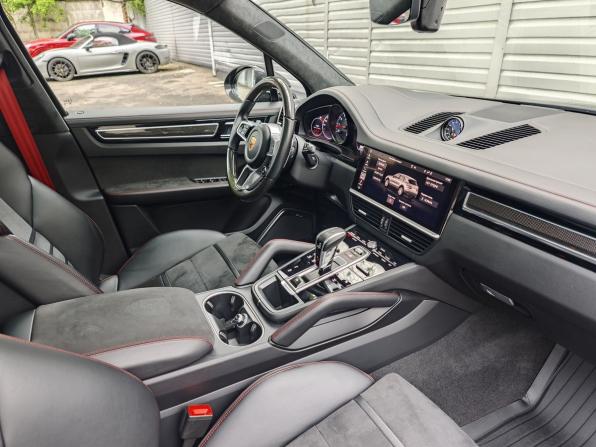 Porsche Cayenne III с пробегом 2021 года, цена 12 590 000 рублей, 50185 км, внедорожник, Автокод Объявления