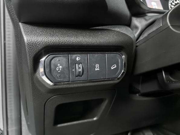 Haval Jolion I Рестайлинг с пробегом 2024 года, цена 1 995 000 рублей, 45487 км, внедорожник, Автокод Объявления