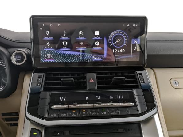 Toyota Land Cruiser 300 Series с пробегом 2022 года, цена 9 150 000 рублей, 31000 км, внедорожник, Автокод Объявления