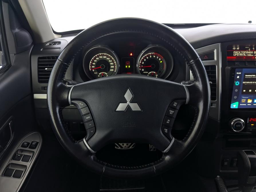 Mitsubishi Pajero IV Рестайлинг 2 Москва  - изображение 26