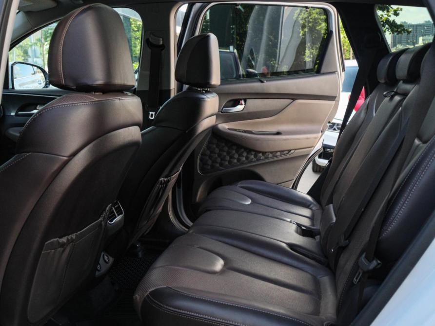 Hyundai Santa Fe IV Рестайлинг Москва  - изображение 9
