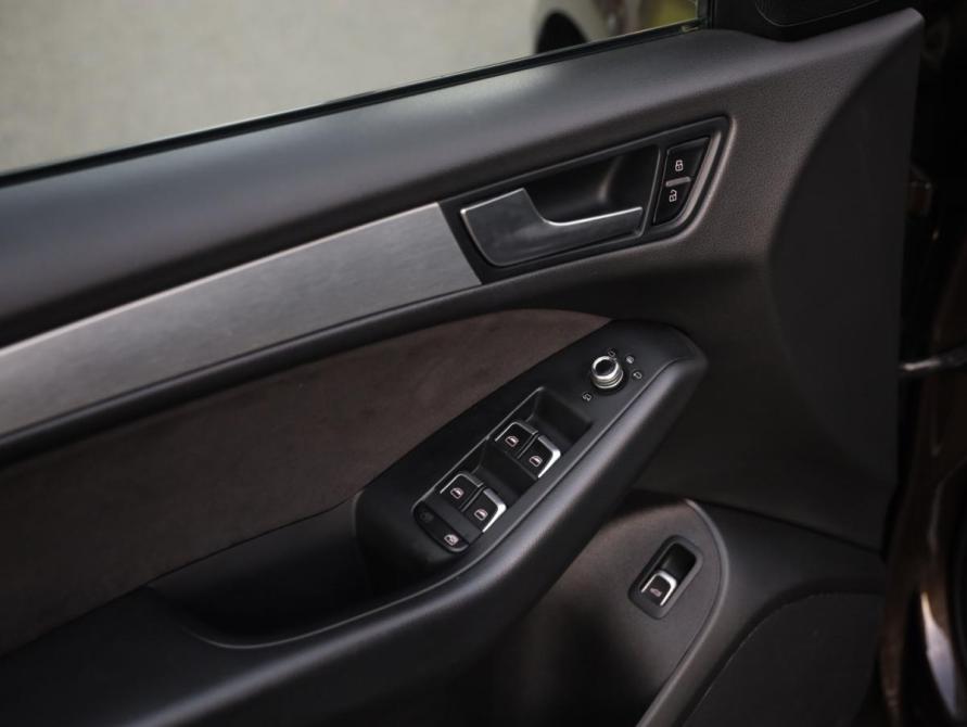 Audi Q5 I (8R) Рестайлинг Санкт-Петербург  - изображение 21