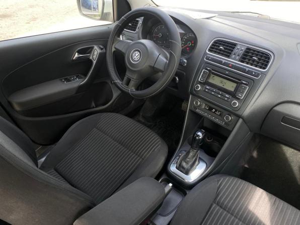 Volkswagen Polo V с пробегом 2012 года, цена 708 000 рублей, 190600 км, седан, Автокод Объявления