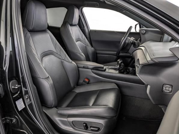 Lexus UX I с пробегом 2022 года, цена 3 999 000 рублей, 46975 км, внедорожник, Автокод Объявления