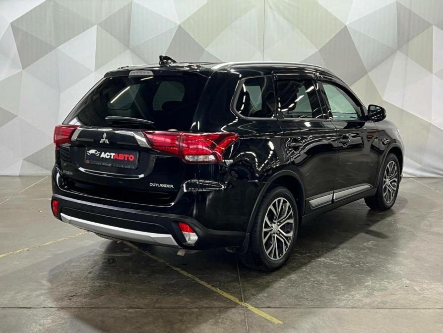 Mitsubishi Outlander III Рестайлинг 2 Оренбург  - изображение 6