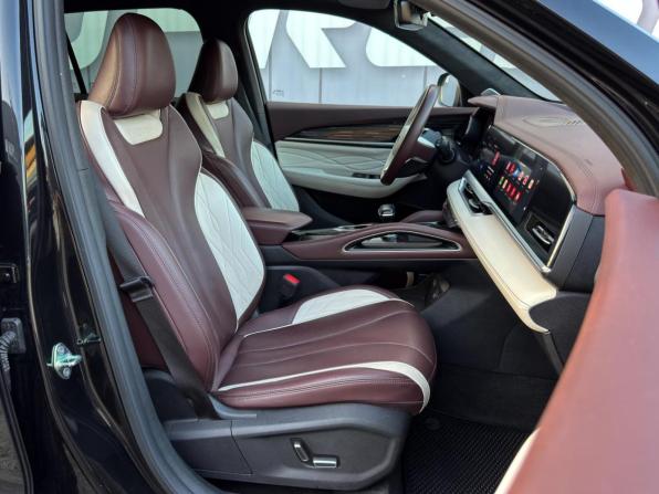 Geely Monjaro I с пробегом 2023 года, цена 2 899 000 рублей, 73767 км, внедорожник, Автокод Объявления