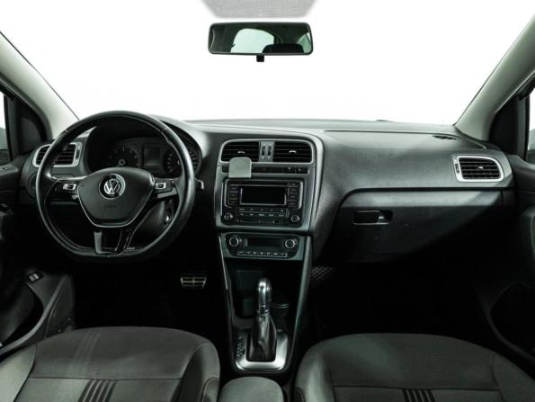 Volkswagen Polo V Рестайлинг с пробегом 2016 года, цена 1 219 777 рублей, 119294 км, седан, Автокод Объявления