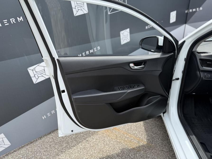 Hyundai Solaris II Рестайлинг Минеральные Воды  - изображение 8