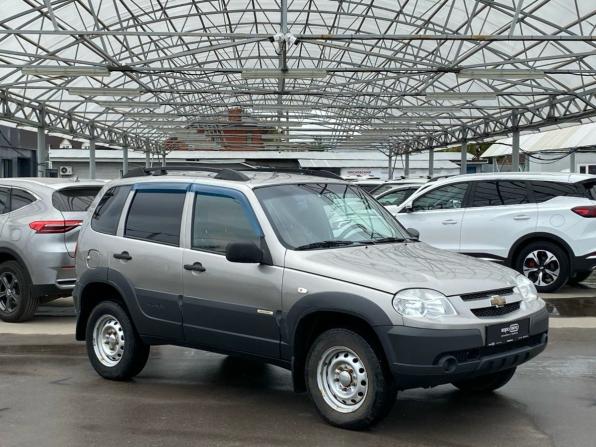 Chevrolet Niva I Рестайлинг с пробегом 2016 года, цена 599 000 рублей, 76635 км, внедорожник, Автокод Объявления