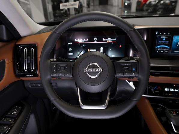 Nissan Pathfinder V (China Market) с пробегом 2026 года, цена 5 300 000 рублей, 30 км, внедорожник, Автокод Объявления