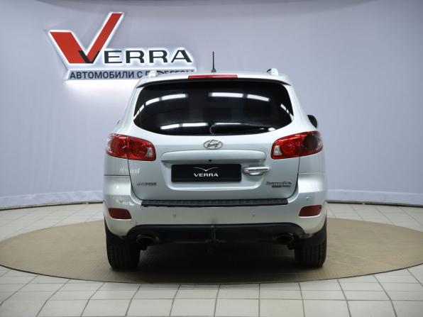 Hyundai Santa Fe II с пробегом 2008 года, цена 830 000 рублей, 278646 км, внедорожник, Автокод Объявления