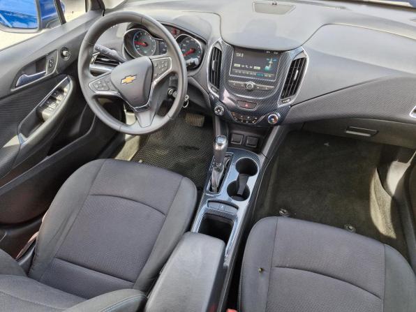 Chevrolet Cruze II с пробегом 2016 года, цена 918 000 рублей, 206672 км, хэтчбек, Автокод Объявления
