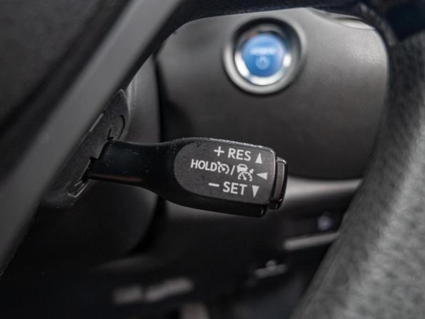Toyota C-HR I с пробегом 2018 года, цена 2 150 000 рублей, 133812 км, внедорожник, Автокод Объявления