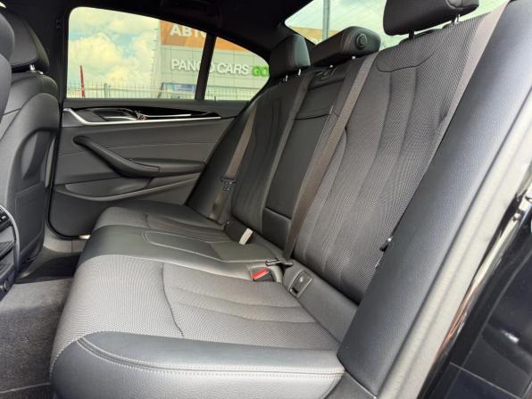 BMW 5 серии VII (G30/G31/G38) с пробегом 2018 года, цена 2 990 000 рублей, 124000 км, седан, Автокод Объявления