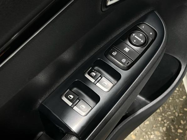 Kia Rio IV с пробегом 2018 года, цена 1 330 000 рублей, 118213 км, седан, Автокод Объявления