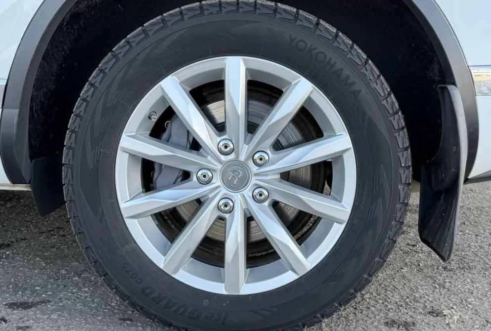 Volkswagen Touareg II Рестайлинг Киров  - изображение 33