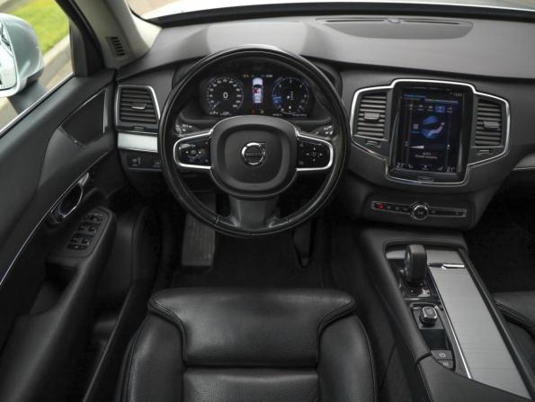Volvo XC90 II Рестайлинг 1 с пробегом 2021 года, цена 4 549 000 рублей, 127258 км, внедорожник, Автокод Объявления