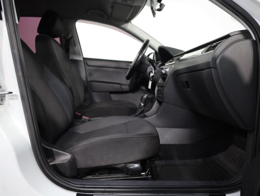 Skoda Rapid I Санкт-Петербург  - изображение 18