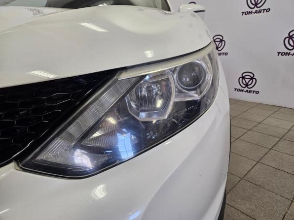 Nissan Qashqai II с пробегом 2016 года, цена 1 681 000 рублей, 81152 км, внедорожник, Автокод Объявления