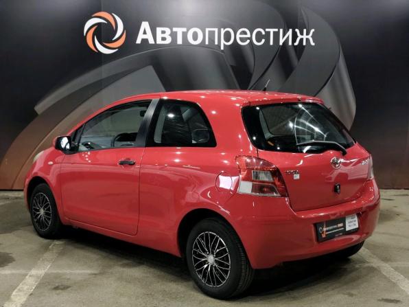 Toyota Yaris II Рестайлинг с пробегом 2010 года, цена 460 000 рублей, 279556 км, хэтчбек, Автокод Объявления