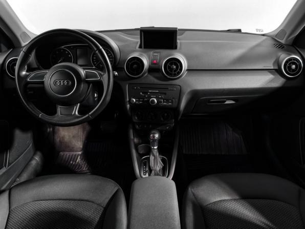 Audi A1 I (8X) с пробегом 2014 года, цена 1 270 000 рублей, 118054 км, хэтчбек, Автокод Объявления